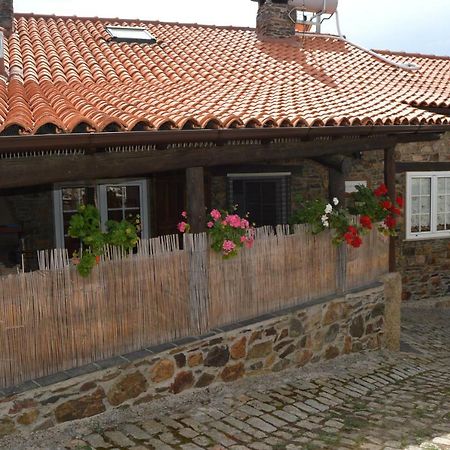 Apimonte Casa Do Pascoal - Pn Montesinho Villa บรากันซา ภายนอก รูปภาพ